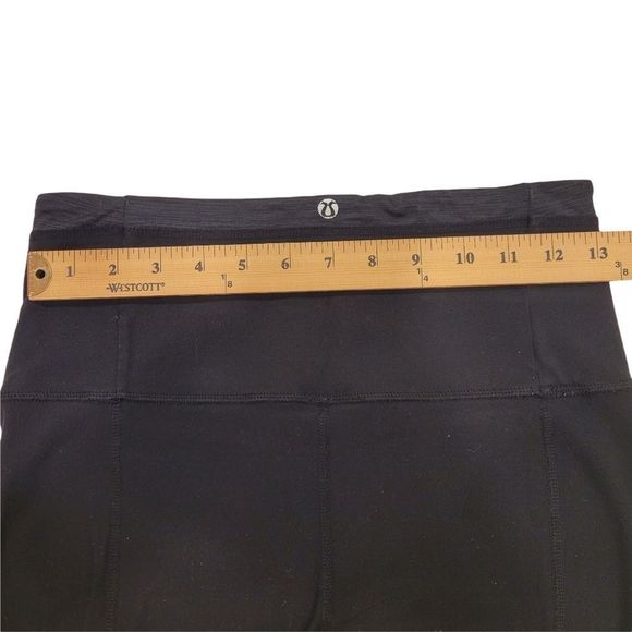 Lululemon Reversible Flare/Wide Leg Yoga Pant Black Size 6 - Picture 7 of 15